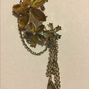 Light Green Flower Pin with Hanging Chains